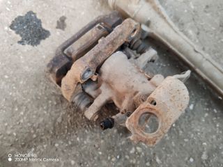 bontott TOYOTA AVENSIS T27 Bal hátsó Féknyereg Munkahengerrel