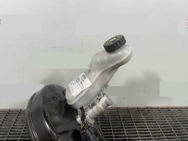 bontott TOYOTA AVENSIS T27 Főfékhenger