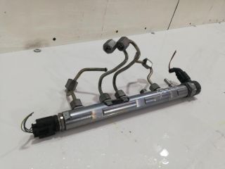 bontott TOYOTA AVENSIS T27 Közösnyomócső