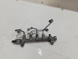 bontott TOYOTA AVENSIS T27 Közösnyomócső