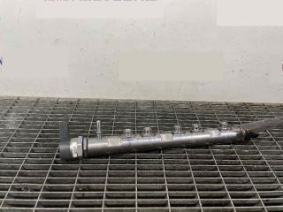 bontott TOYOTA AVENSIS T27 Közösnyomócső