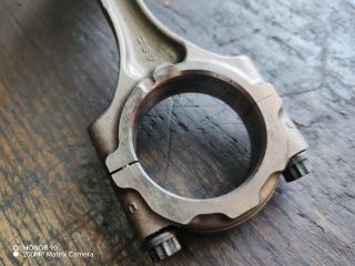 bontott TOYOTA AVENSIS T27 Dugattyú és Hajtókar