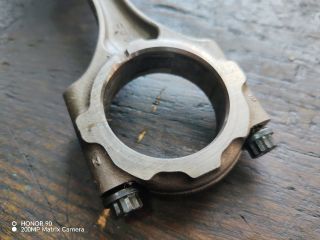 bontott TOYOTA AVENSIS T27 Dugattyú és Hajtókar