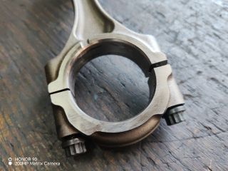 bontott TOYOTA AVENSIS T27 Dugattyú és Hajtókar