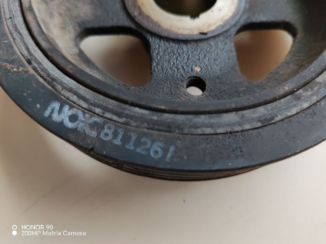 bontott TOYOTA AVENSIS T27 Főtengely Szíjtárcsa