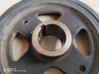 bontott TOYOTA AVENSIS T27 Főtengely Szíjtárcsa