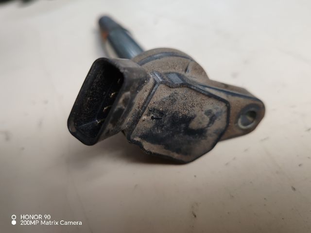 bontott TOYOTA AVENSIS T27 Gyújtótrafó