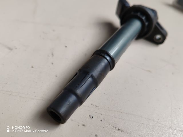 bontott TOYOTA AVENSIS T27 Gyújtótrafó