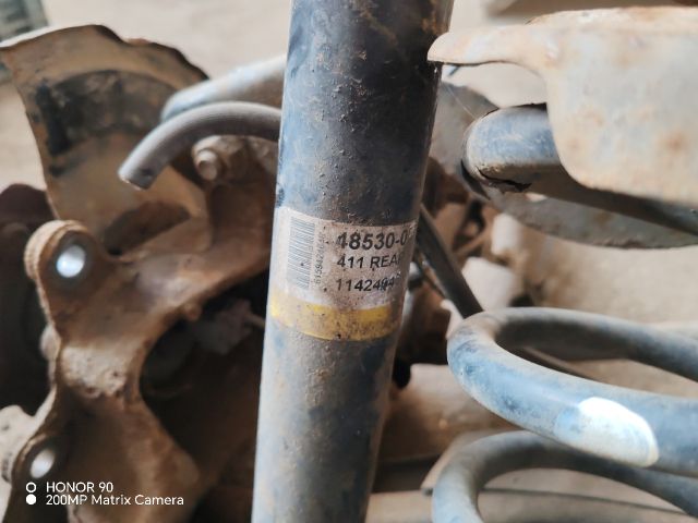 bontott TOYOTA AVENSIS T27 Hátsó Híd (Tárcsafékes)