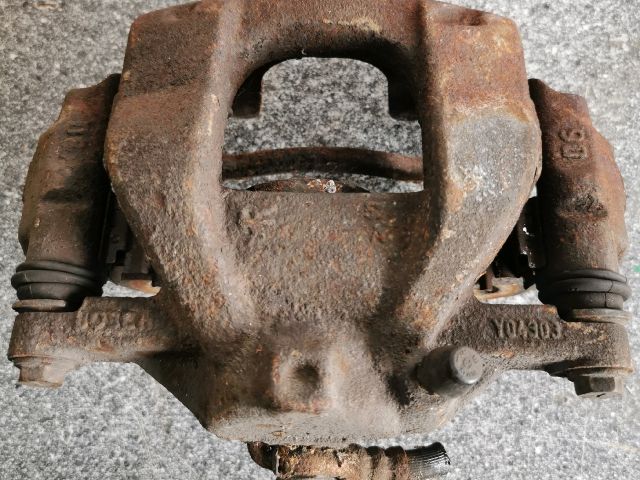 bontott TOYOTA AVENSIS T27 Jobb első Fékkengyel