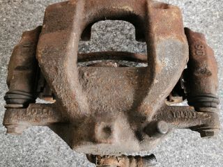 bontott TOYOTA AVENSIS T27 Jobb első Fékkengyel