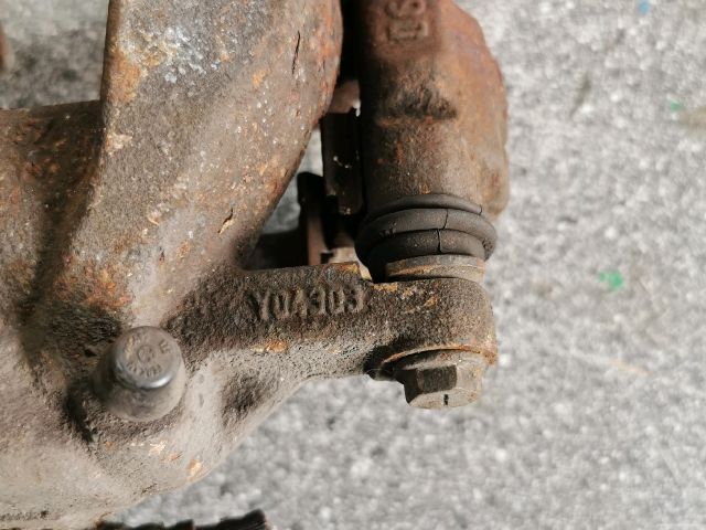 bontott TOYOTA AVENSIS T27 Jobb első Fékkengyel