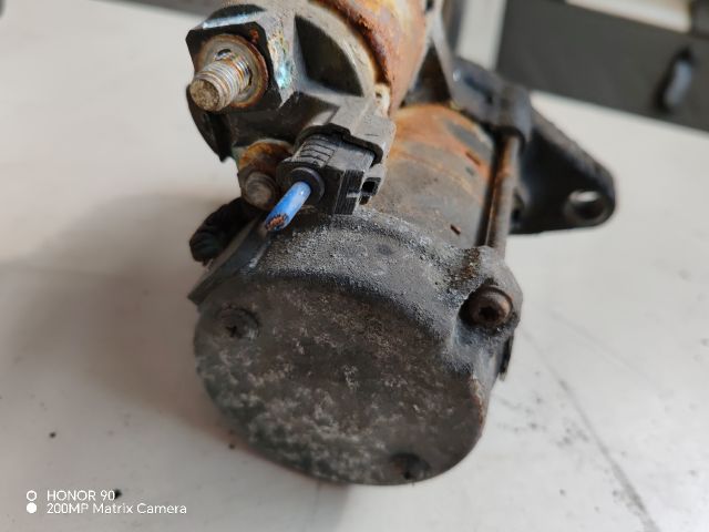 bontott TOYOTA AVENSIS T27 Önindító