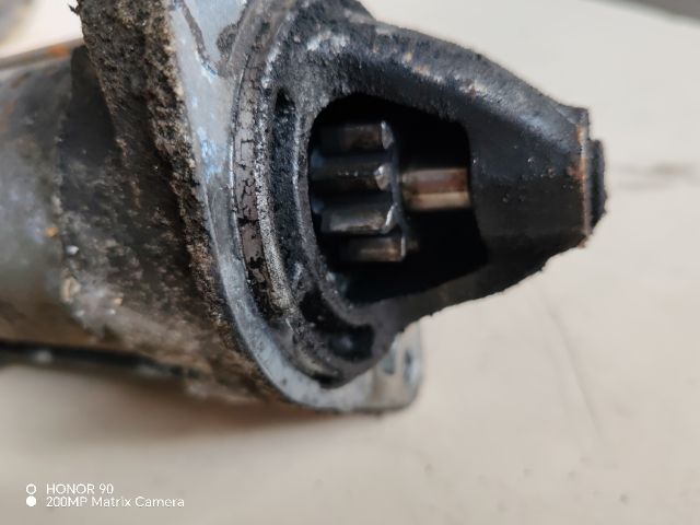 bontott TOYOTA AVENSIS T27 Önindító