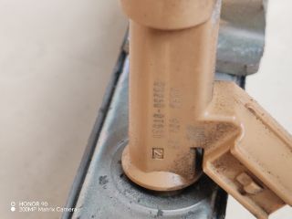 bontott TOYOTA AVENSIS T27 Porlasztó Sor / Híd