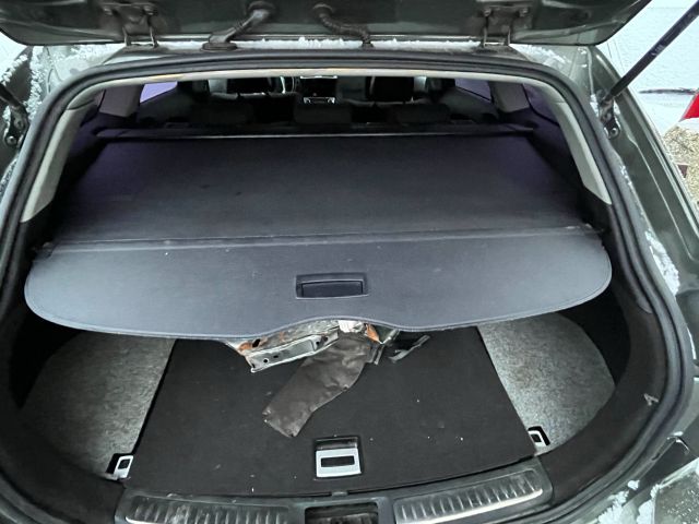 bontott TOYOTA AVENSIS T27 Bal hátsó Lengéscsillapító