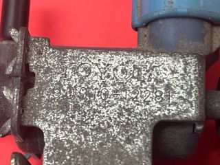 bontott TOYOTA AVENSIS T27 EGR / AGR Vákum Szelep