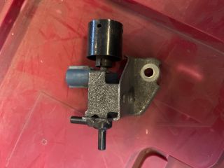 bontott TOYOTA AVENSIS T27 EGR / AGR Vákum Szelep