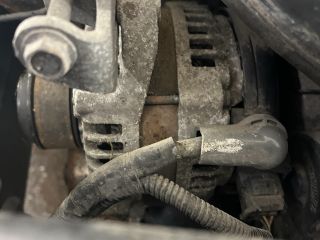 bontott TOYOTA AVENSIS T27 Generátor