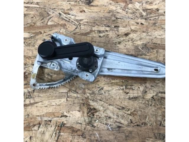 bontott TOYOTA AVENSIS T27 Jobb hátsó Ablakemelő Szerkezet (Elektromos)