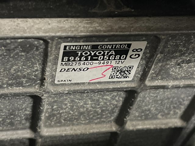 bontott TOYOTA AVENSIS T27 Motorvezérlő