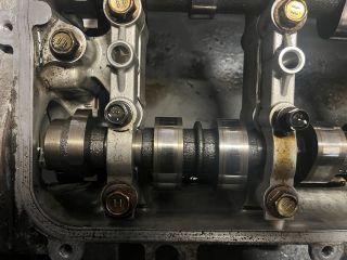 bontott TOYOTA AVENSIS T27 Vezérműtengely Házzal