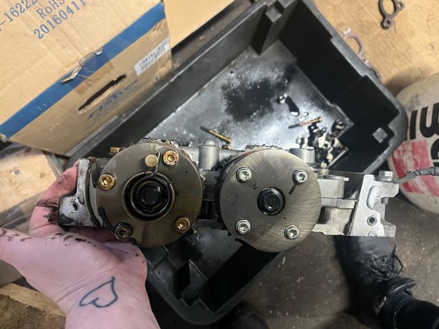 bontott TOYOTA AVENSIS T27 Vezérműtengely Házzal