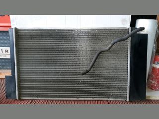 bontott TOYOTA AVENSIS T27 Vízhűtő Radiátor (Nem klímás)