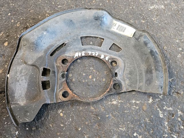 bontott TOYOTA AVENSIS T27 Bal első Fék Porvédő Lemez