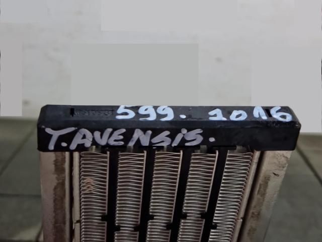 bontott TOYOTA AVENSIS T27 Fűtőradiátor