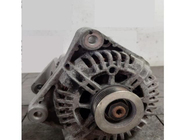 bontott TOYOTA AVENSIS T27 Generátor