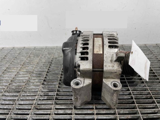 bontott TOYOTA AVENSIS T27 Generátor