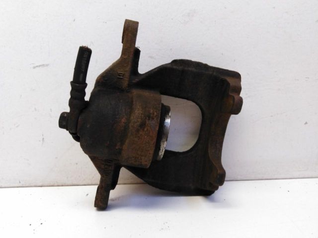 bontott TOYOTA AVENSIS T27 Jobb első Féknyereg Munkahengerrel