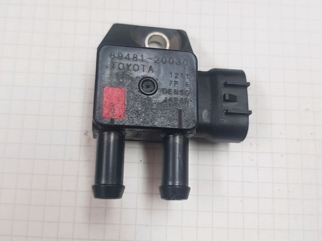 bontott TOYOTA AVENSIS T27 Kipufogó Nyomásérzékelő