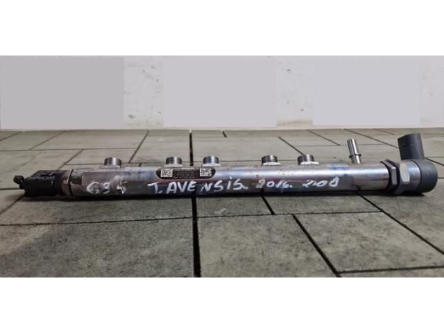 bontott TOYOTA AVENSIS T27 Közösnyomócső