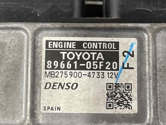 bontott TOYOTA AVENSIS T27 Motorvezérlő