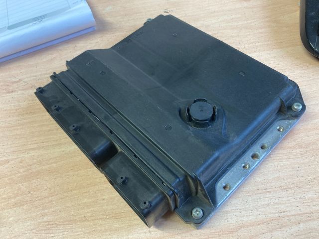 bontott TOYOTA AVENSIS T27 Motorvezérlő