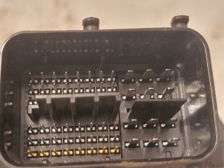 bontott TOYOTA AVENSIS T27 Motorvezérlő