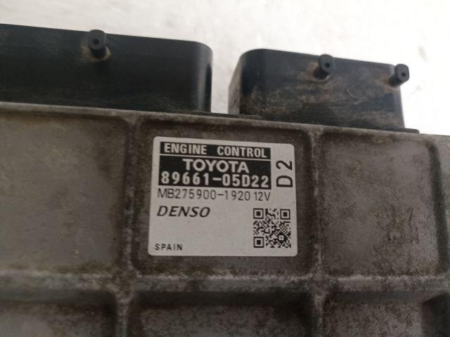 bontott TOYOTA AVENSIS T27 Motorvezérlő
