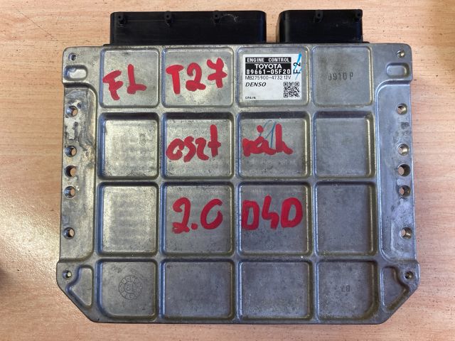 bontott TOYOTA AVENSIS T27 Motorvezérlő