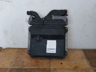 bontott TOYOTA AVENSIS T27 Motorvezérlő