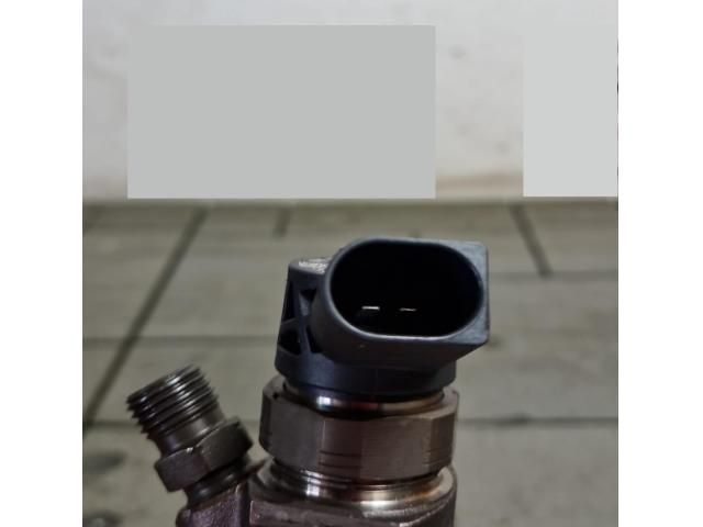 bontott TOYOTA AVENSIS T27 Porlasztó (1 db)