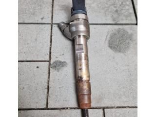 bontott TOYOTA AVENSIS T27 Porlasztó (1 db)