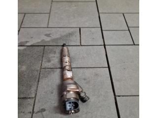 bontott TOYOTA AVENSIS T27 Porlasztó (1 db)