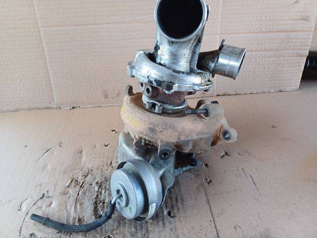 bontott TOYOTA AVENSIS T27 Turbó