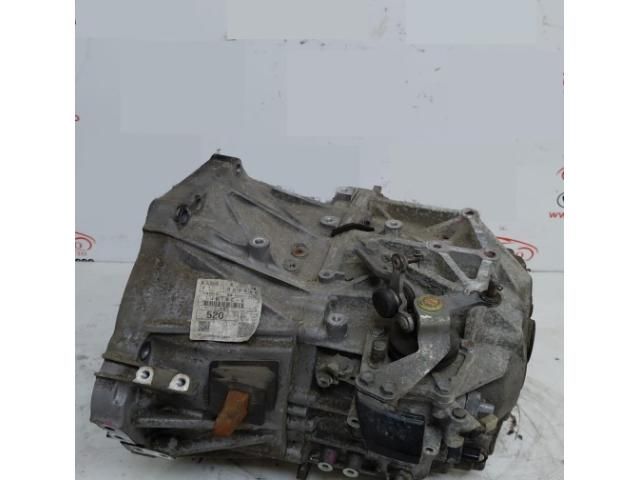 bontott TOYOTA AVENSIS T27 Váltó (Mechanikus)