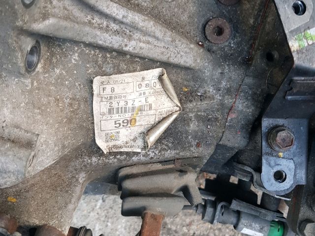 bontott TOYOTA AVENSIS T27 Váltó (Mechanikus)