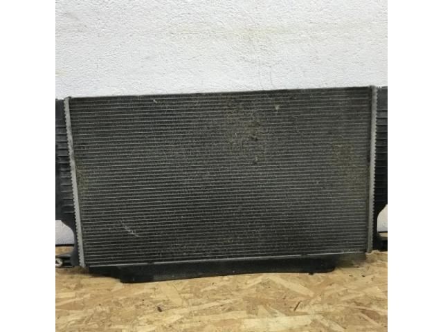 bontott TOYOTA AVENSIS T27 Vízhűtő Radiátor (Klímás)