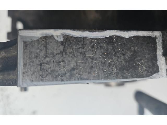 bontott TOYOTA AVENSIS T27 Motor (Fűzött blokk hengerfejjel)