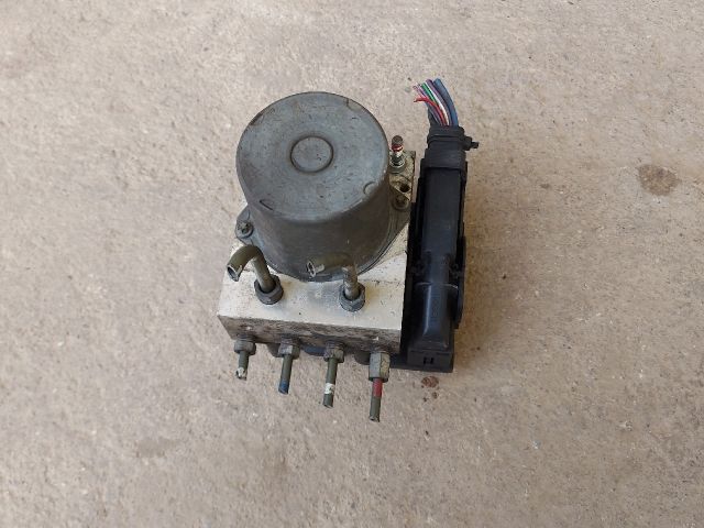 bontott TOYOTA AVENSIS T27 ABS Kocka